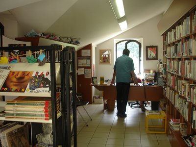 bibliotheque municipale d'Ispagnac