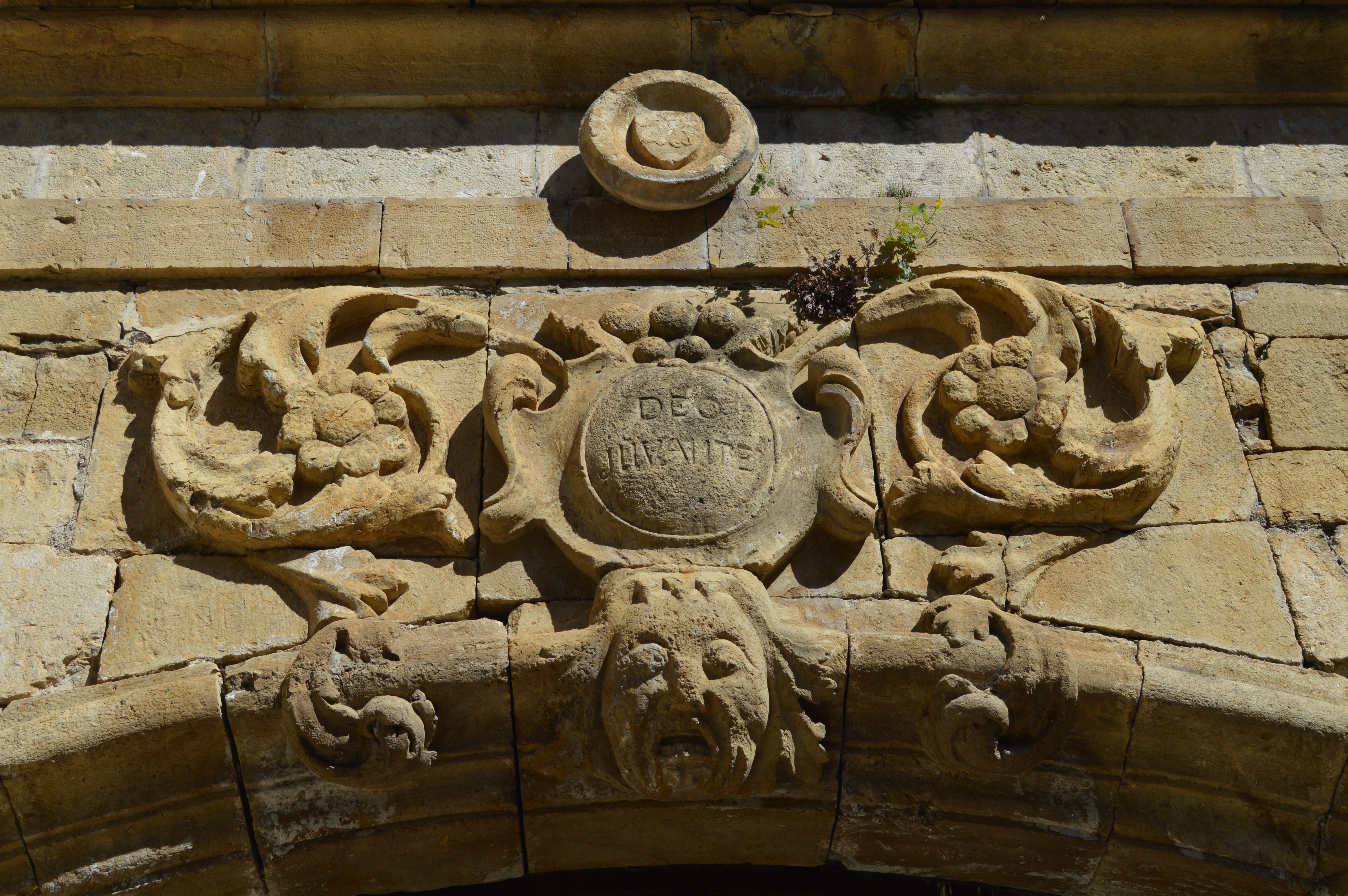 Portail du couvent des Ursulines - Ispagnac