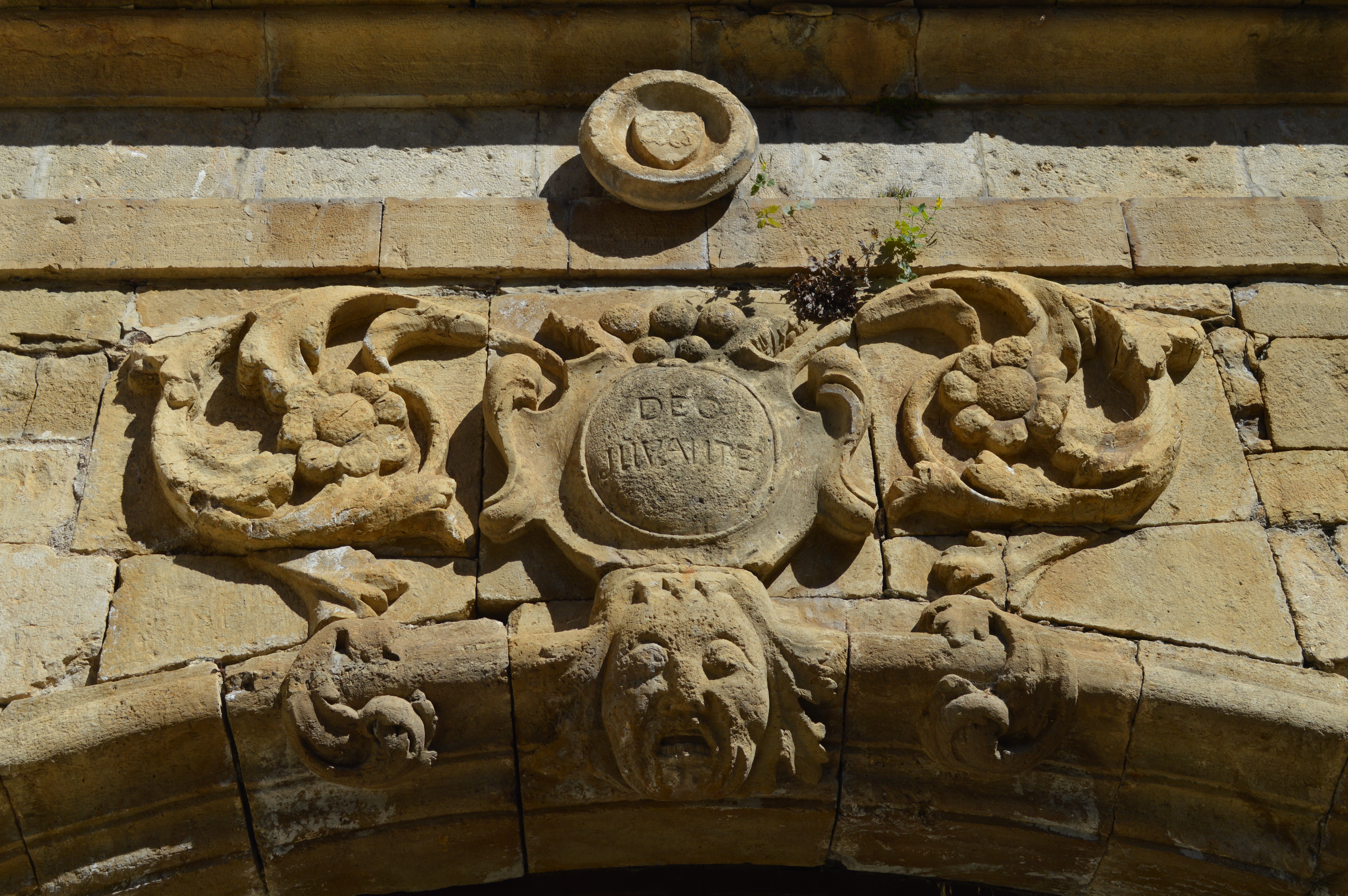 Portail du couvent des Ursulines - Ispagnac