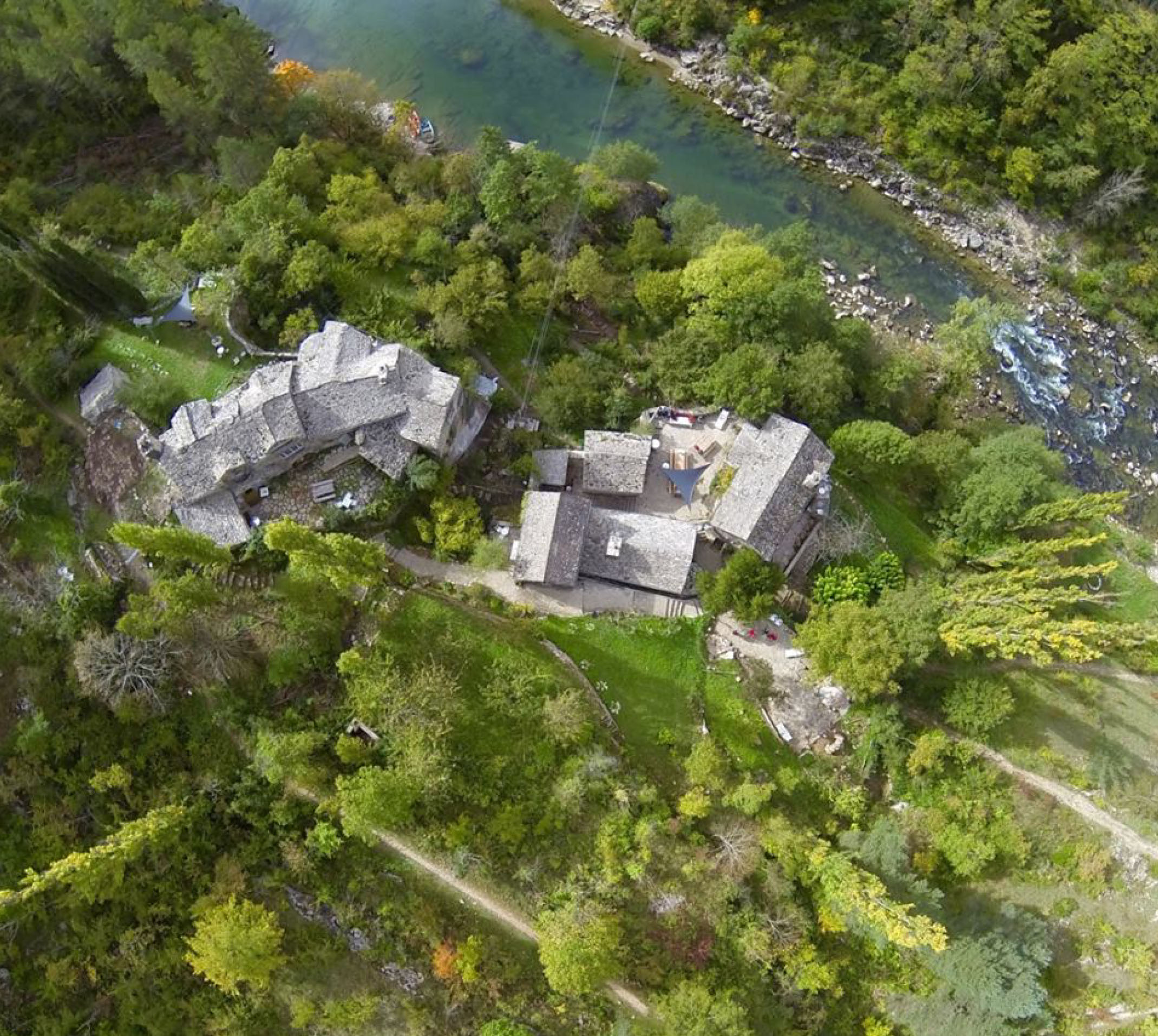 PCULAR048V509JE4_La-sabliere-vue-en-drone