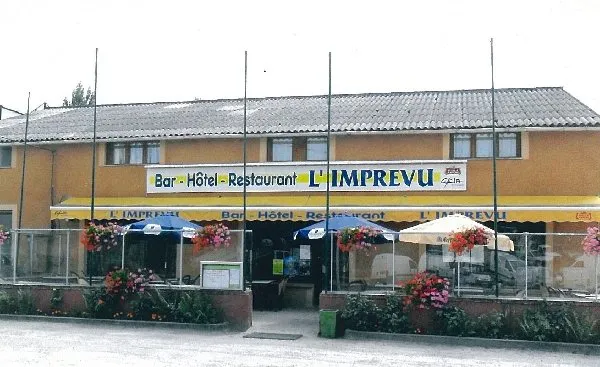 HOTEL RESTAURANT L'IMPREVU-1©D-COUTURIER-Causses-Aubrac.jpeg