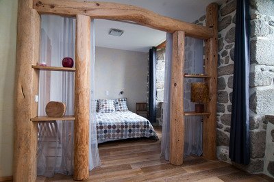 Chateau Marchastel granit-3