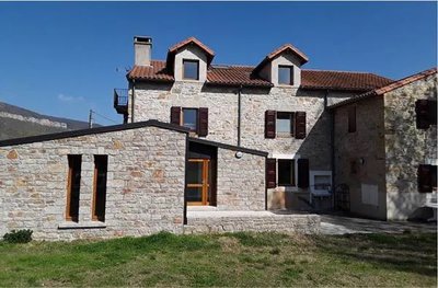 Auberge de Jeunesse HI Millau La Maladrerie