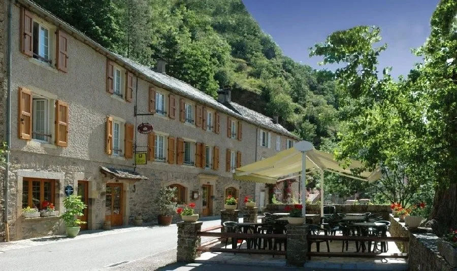 Hôtel-Restaurant Le Relays du Chasteau