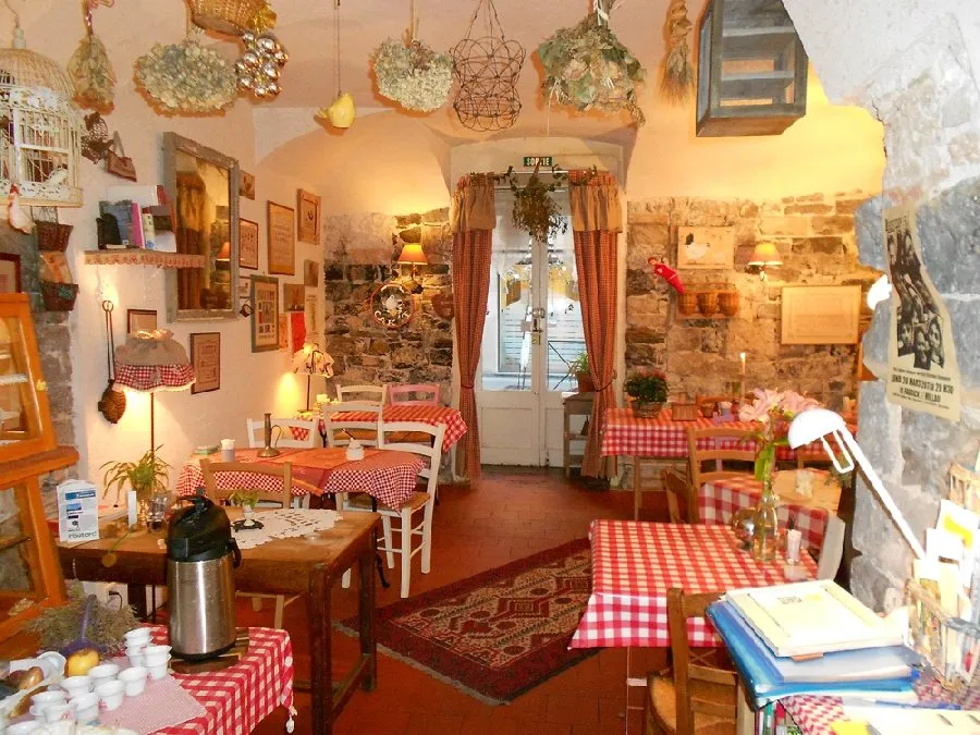 Agaceries salées - sucrées - CAKE-THÉ