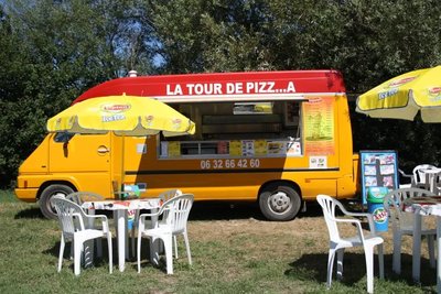 La tour de Pizz...a