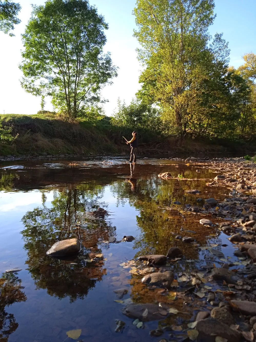 Pêche sur les berges du Dourdou