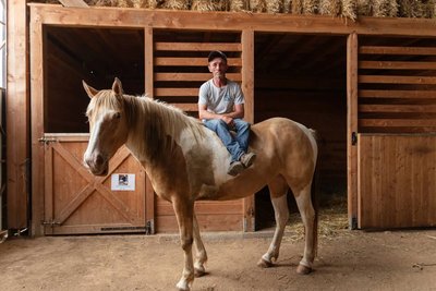 Landeau Sébastien - Ranch du Lévézou - Maison d'hôtes Coeur de Bastié