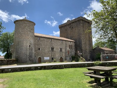 Le Viala du Pas de Jaux - visite libre de la Tour Hospitalière