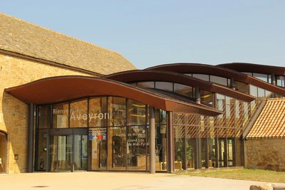 Aire du Viaduc de Millau (Espace Tourisme)