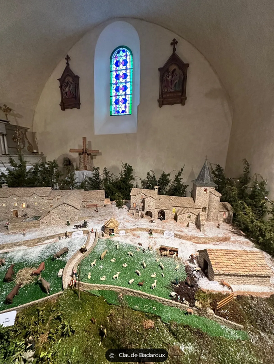 CRÈCHE ST GEORGES DE LÉVÉJAC (Saint-georges-de-levejac Massegros Causses Gorges) De l'Aubrac aux Gorges du Tarn