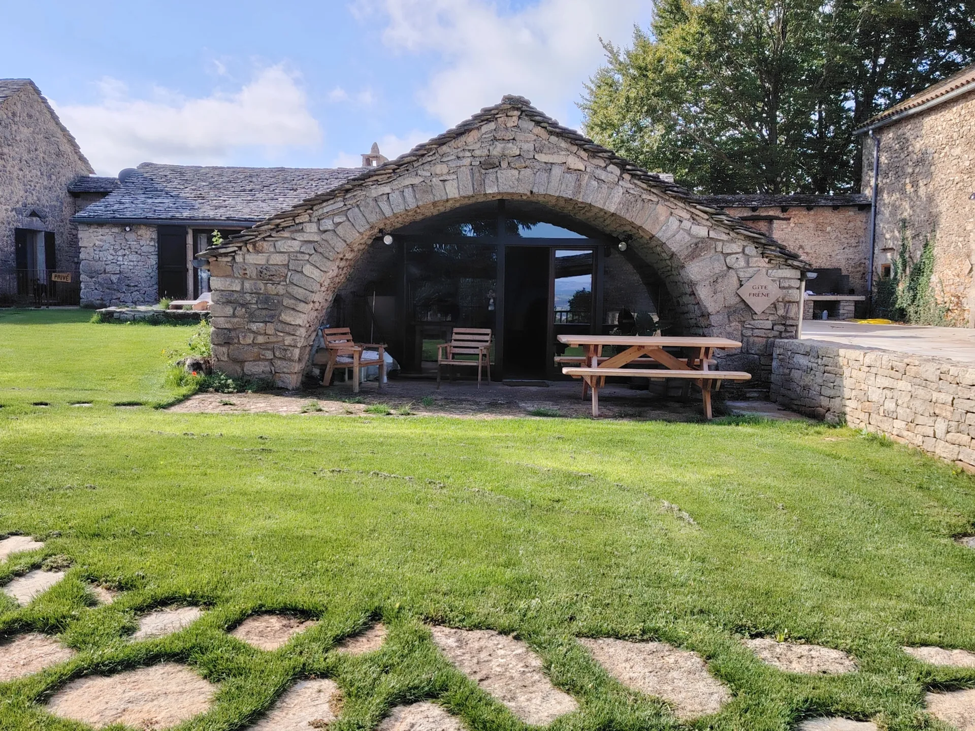 Gîte Frêne, 8 personnes.