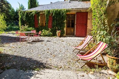 Cour du gite du parc
