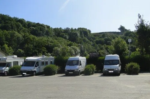 AIRE DE CAMPING-CAR MUNICIPALE