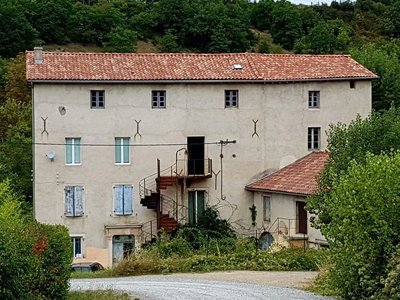 The Mill France/ Le Moulin Francais Exterior 5 minutes from Millau Centre