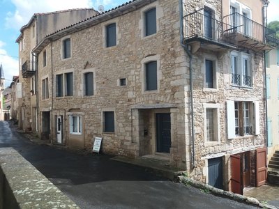 Meublé Brigitte PLUCHART