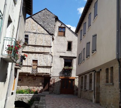 Gîte d'étape communal de La Canourgue vu de l'extérieur