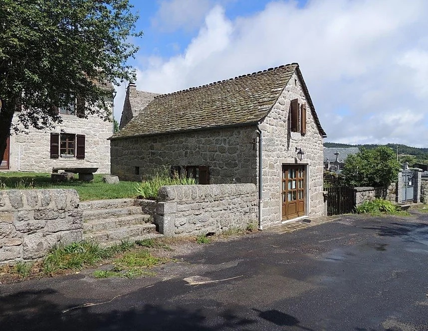 5f9436-7ec7bd552c84420db664799089b82772