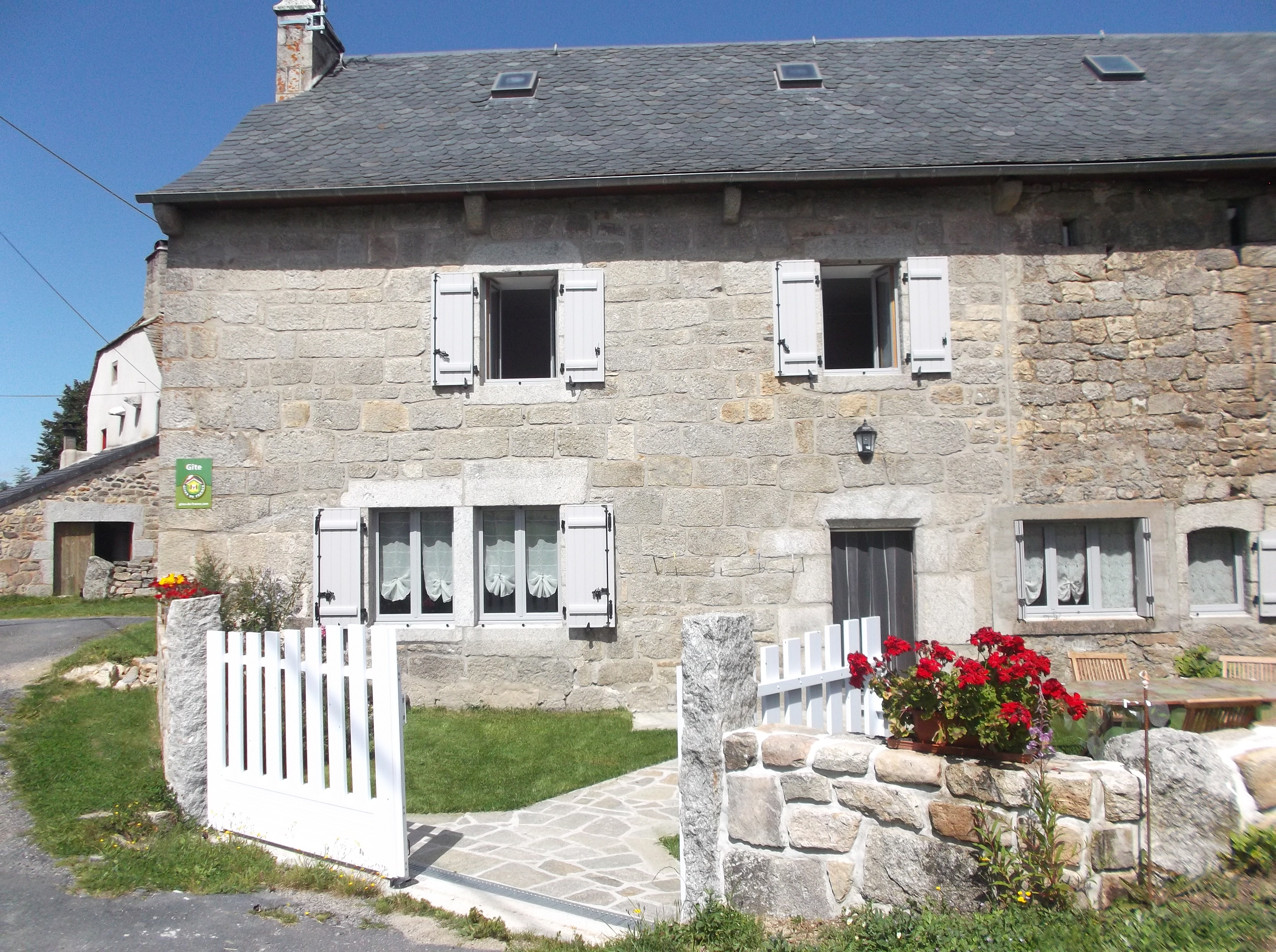 BHLOLAR048V5031IU-01-V