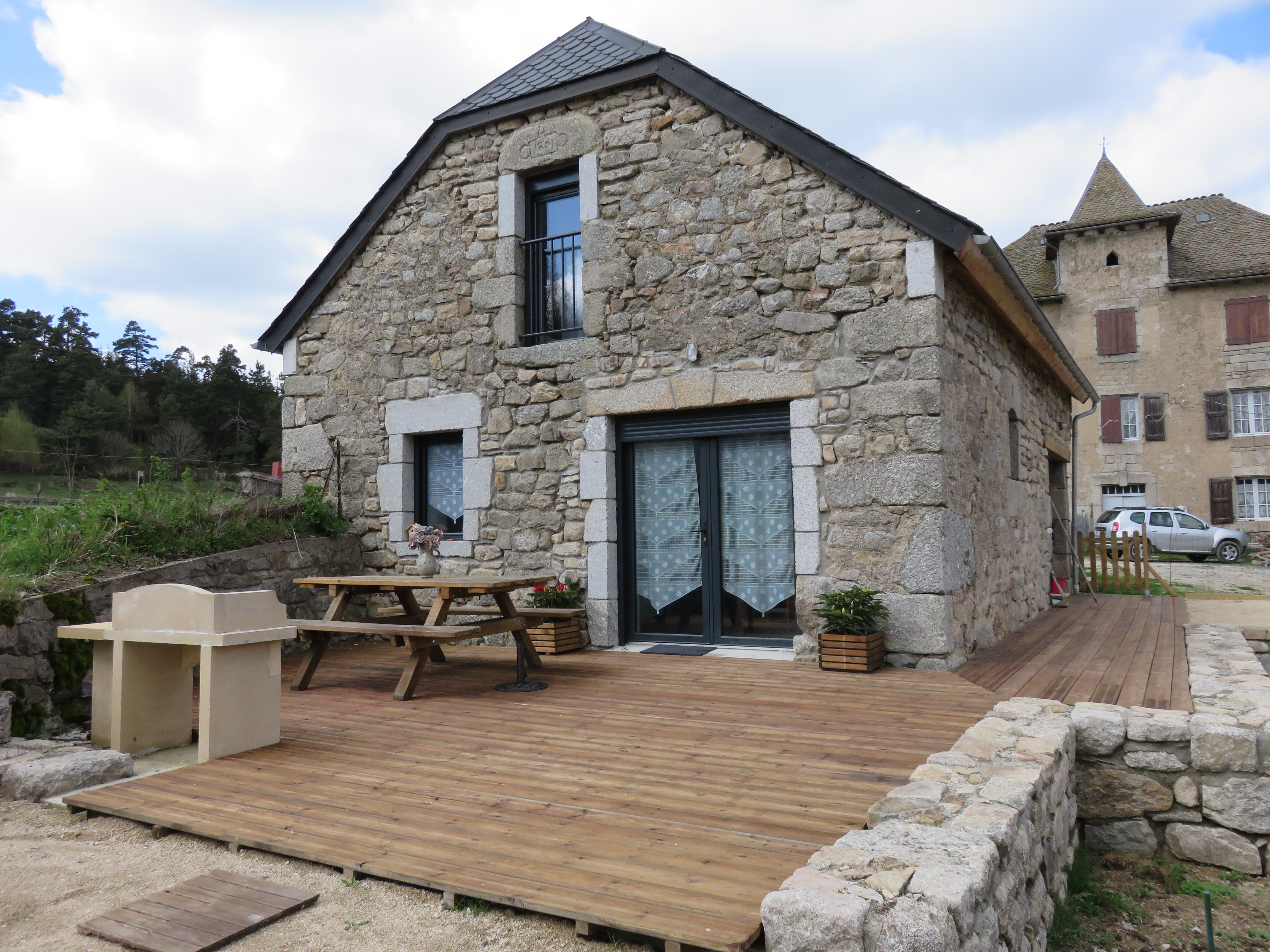 HLOLAR048V50547U - 339