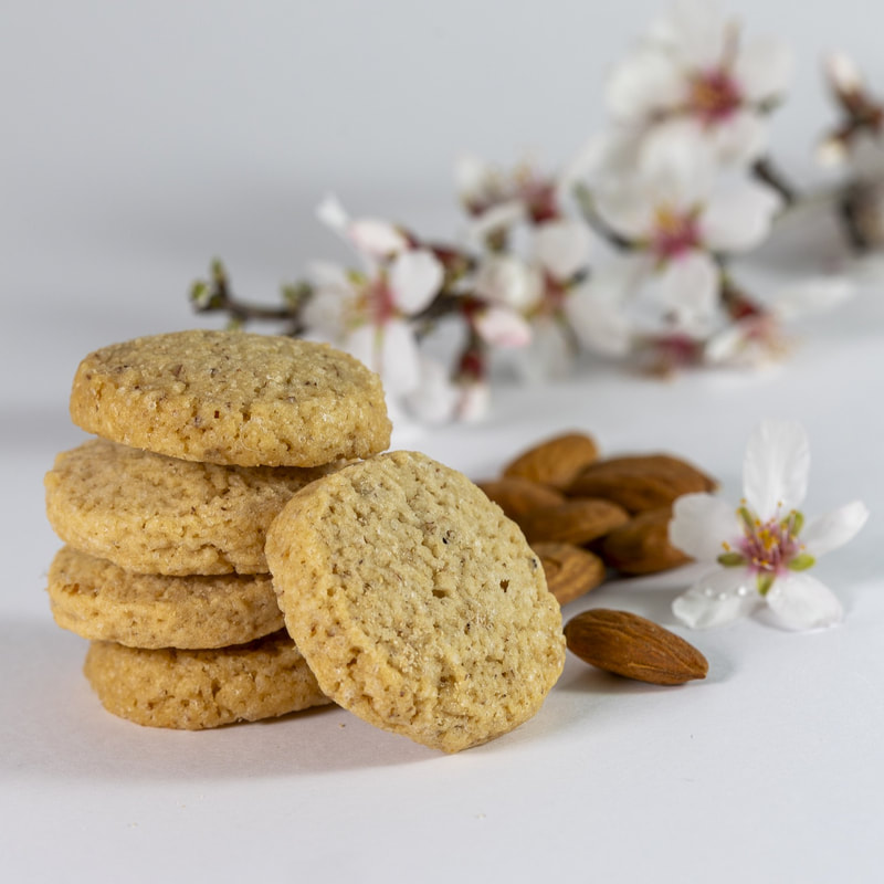 vrac-fd-croquant-amande-pile-parfum-carr_orig - Copie