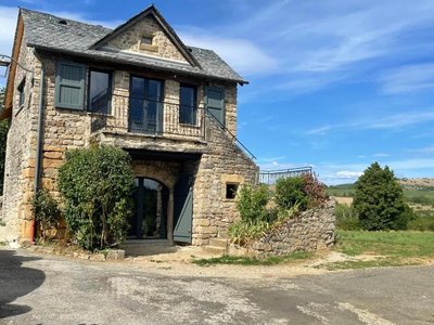 La Petite Maison