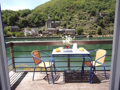 vue du village de Lincou depuis la terrasse