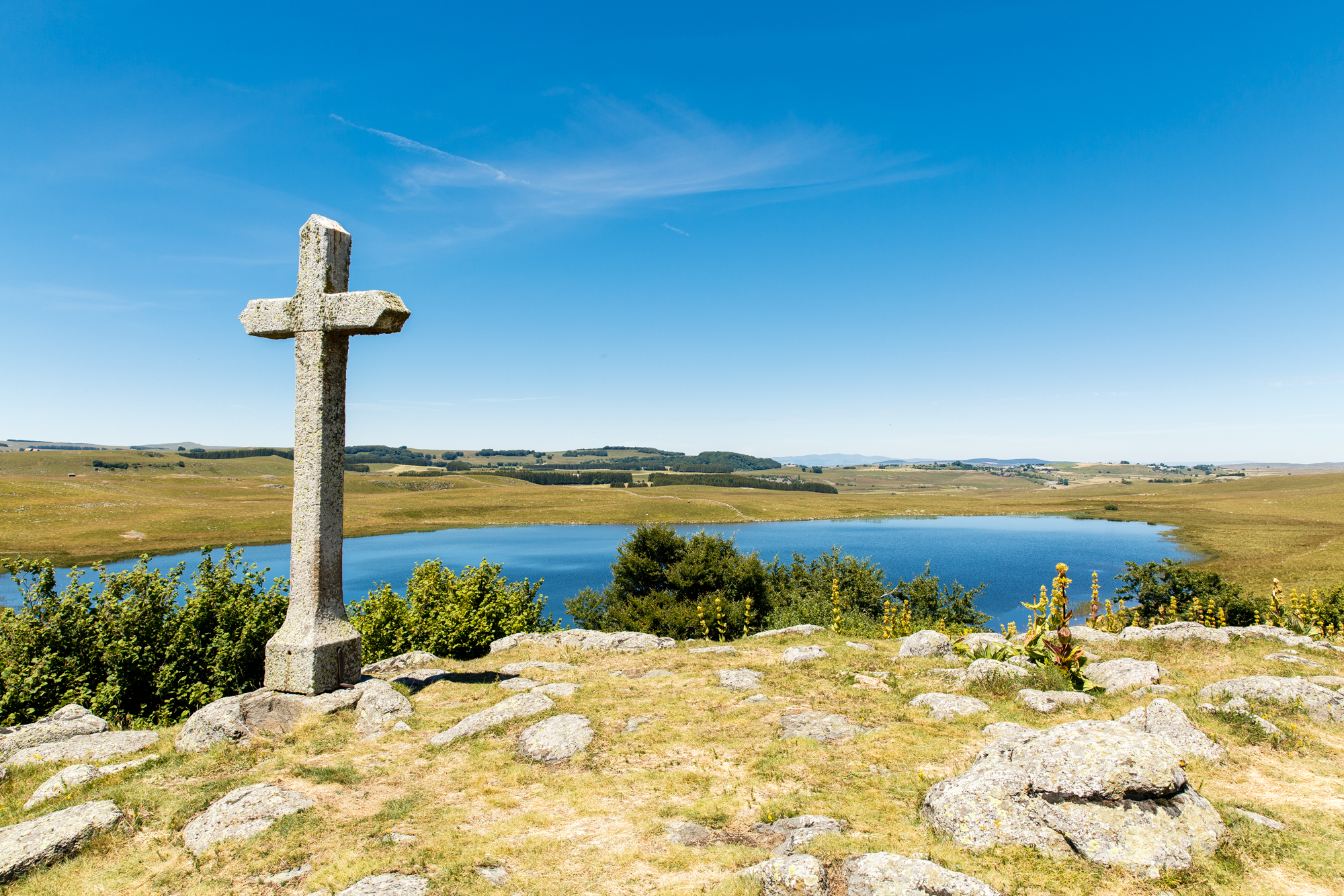 Aubrac lac saint andeol