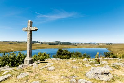 Aubrac lac saint andeol