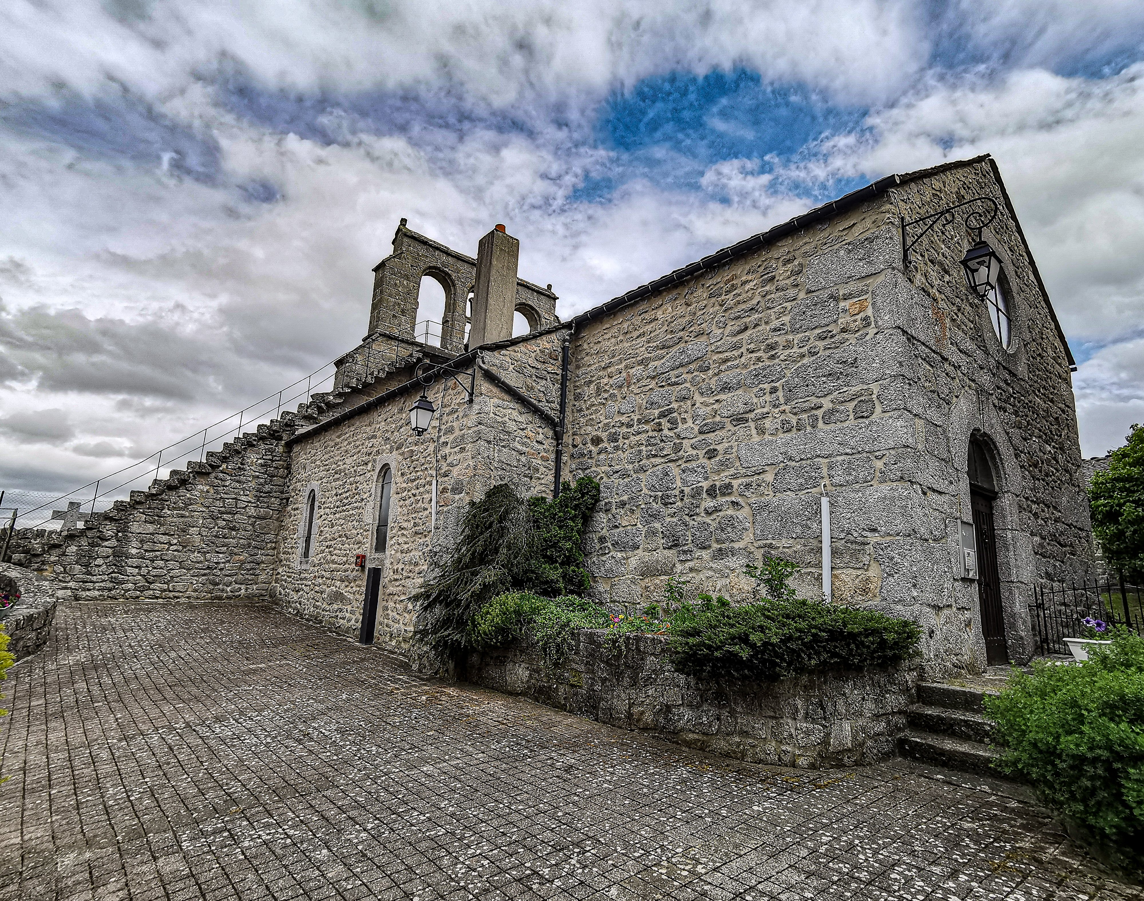 Église Sainte Colombe