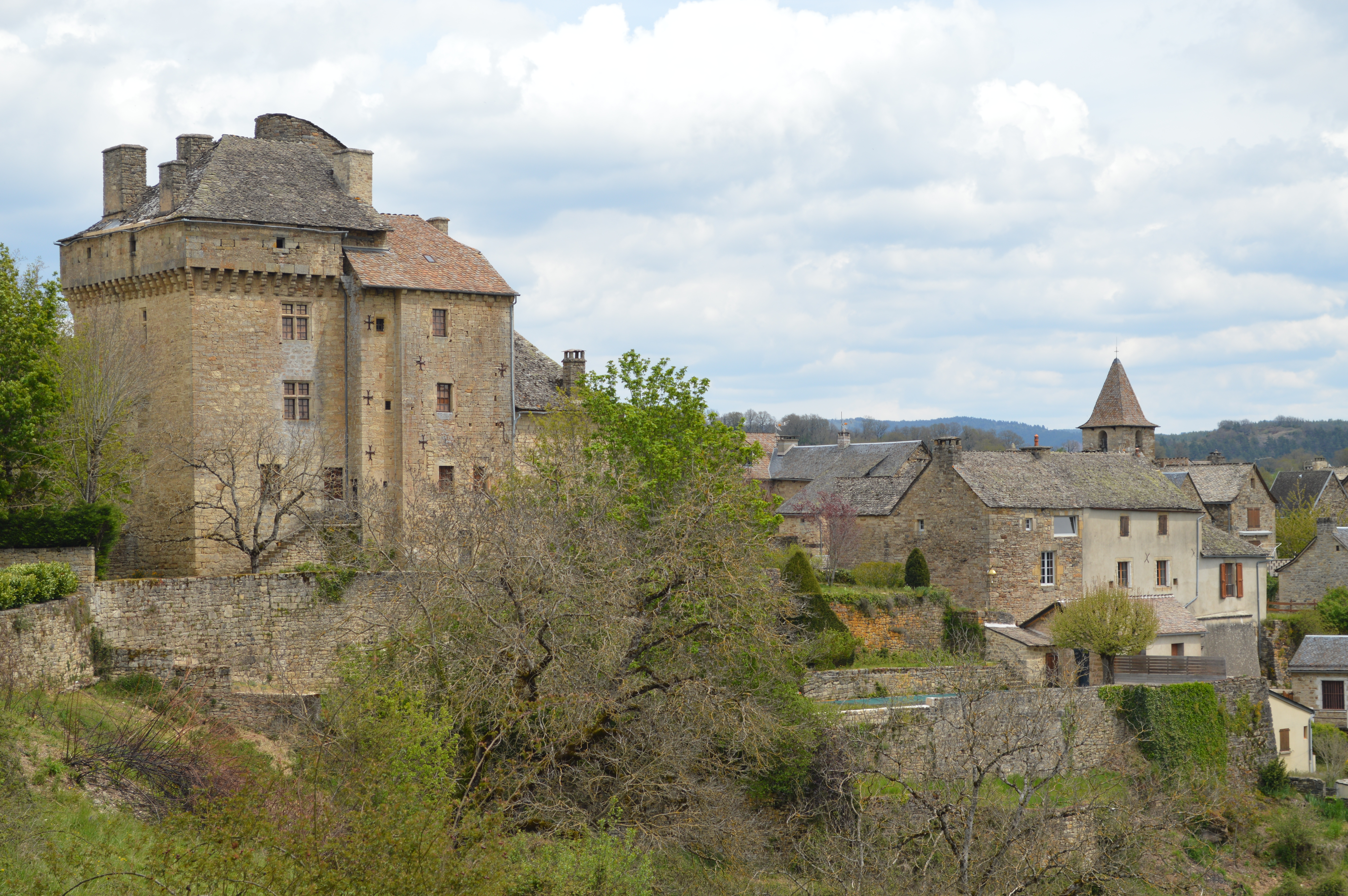 Village de Montjézieu