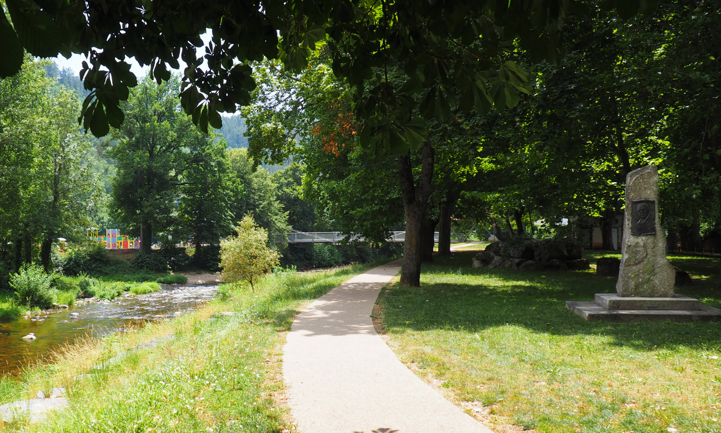 Stèle Lucien Oziol promenade de l'esplanade