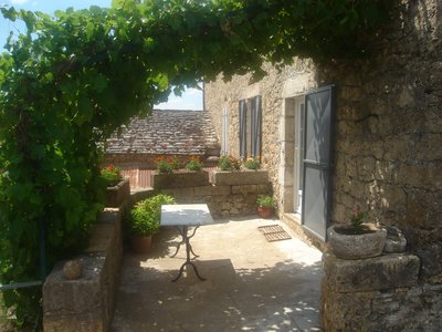 HLOLAR048V508QFI_01_V