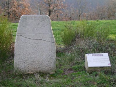 Statue-Menhir du Puech de Nougras 1