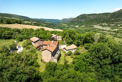Hameau médiéval de Saint-Caprazy