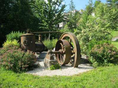 Vestiges de l'ancienne usine hydroélectrique