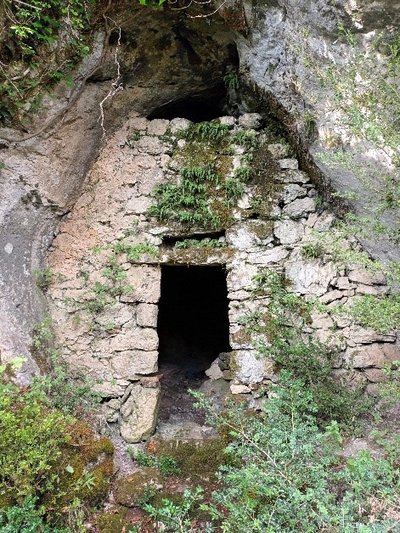 La grotte du Roy