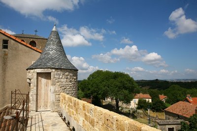 Les remparts de St-Jean d'Alcas