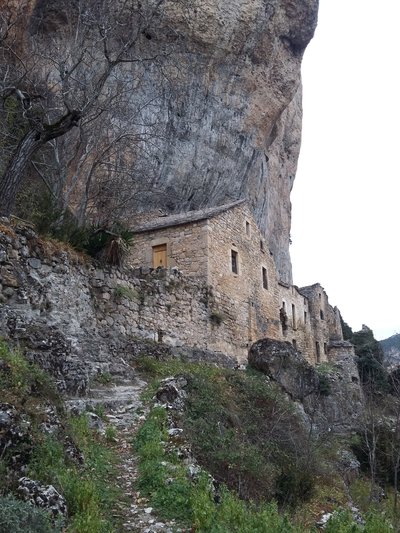 Hameau troglodytique