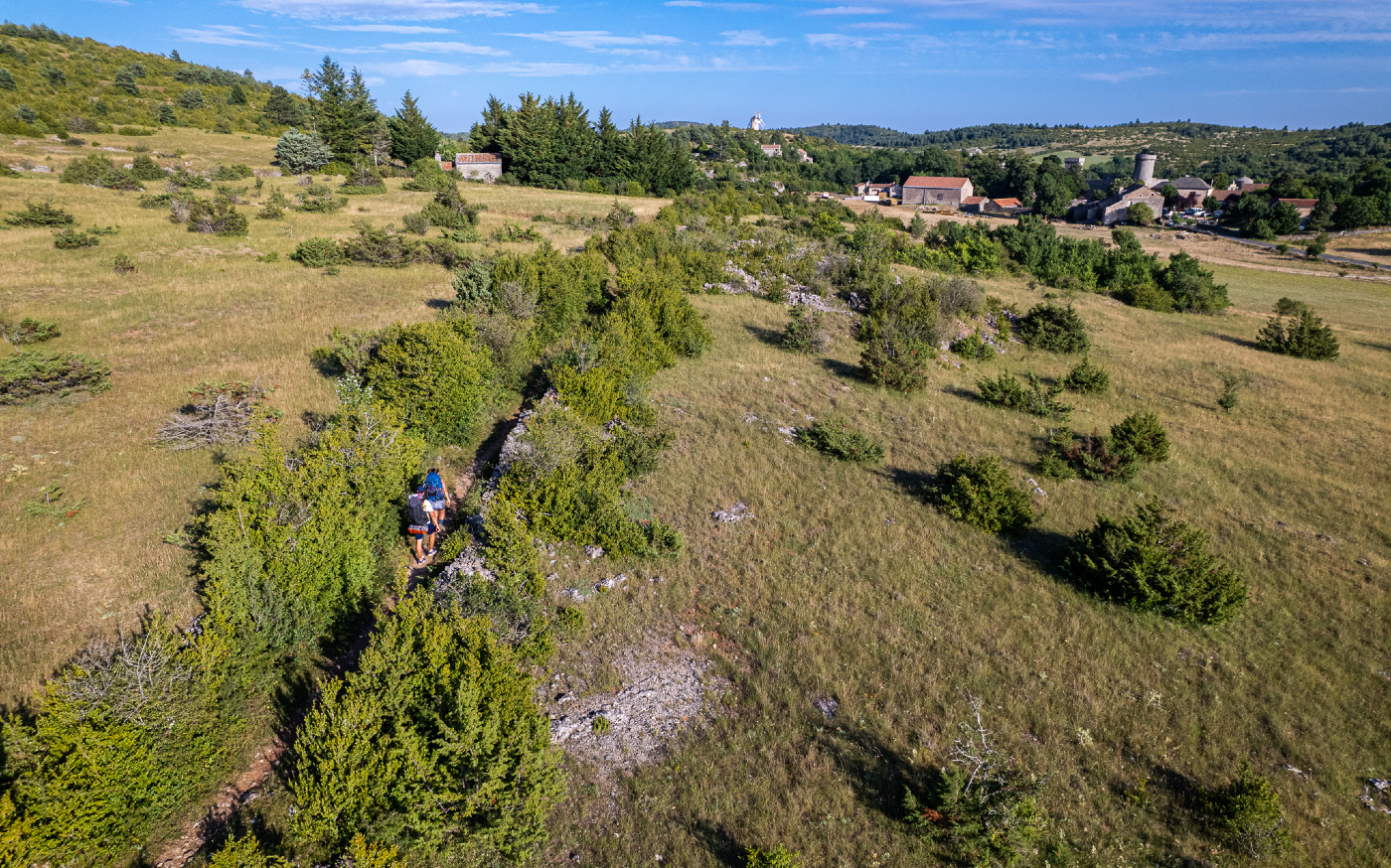 Avant d'arriver à La Couvertoirade