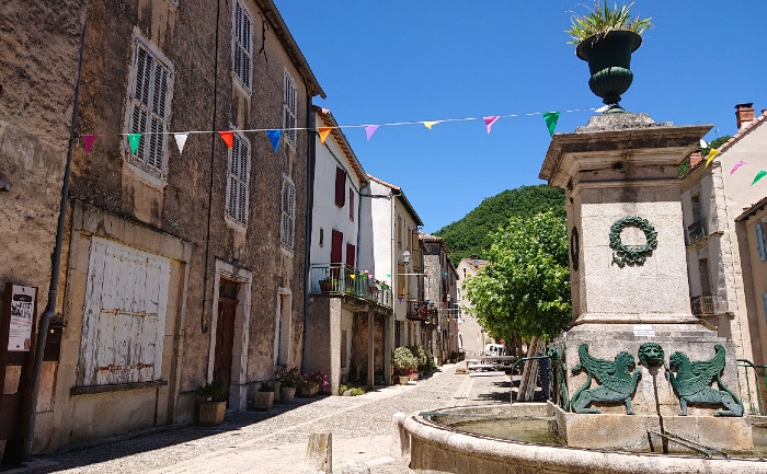 Le quai de Cornus, Sandrine Perego - OT LV