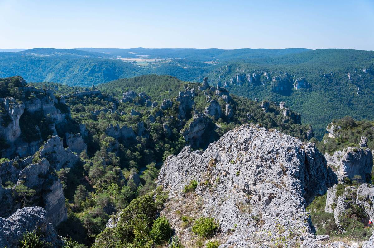 Vue de la Cité de PIerres, Montpellier-le-vieux, Style Millau Tourisme