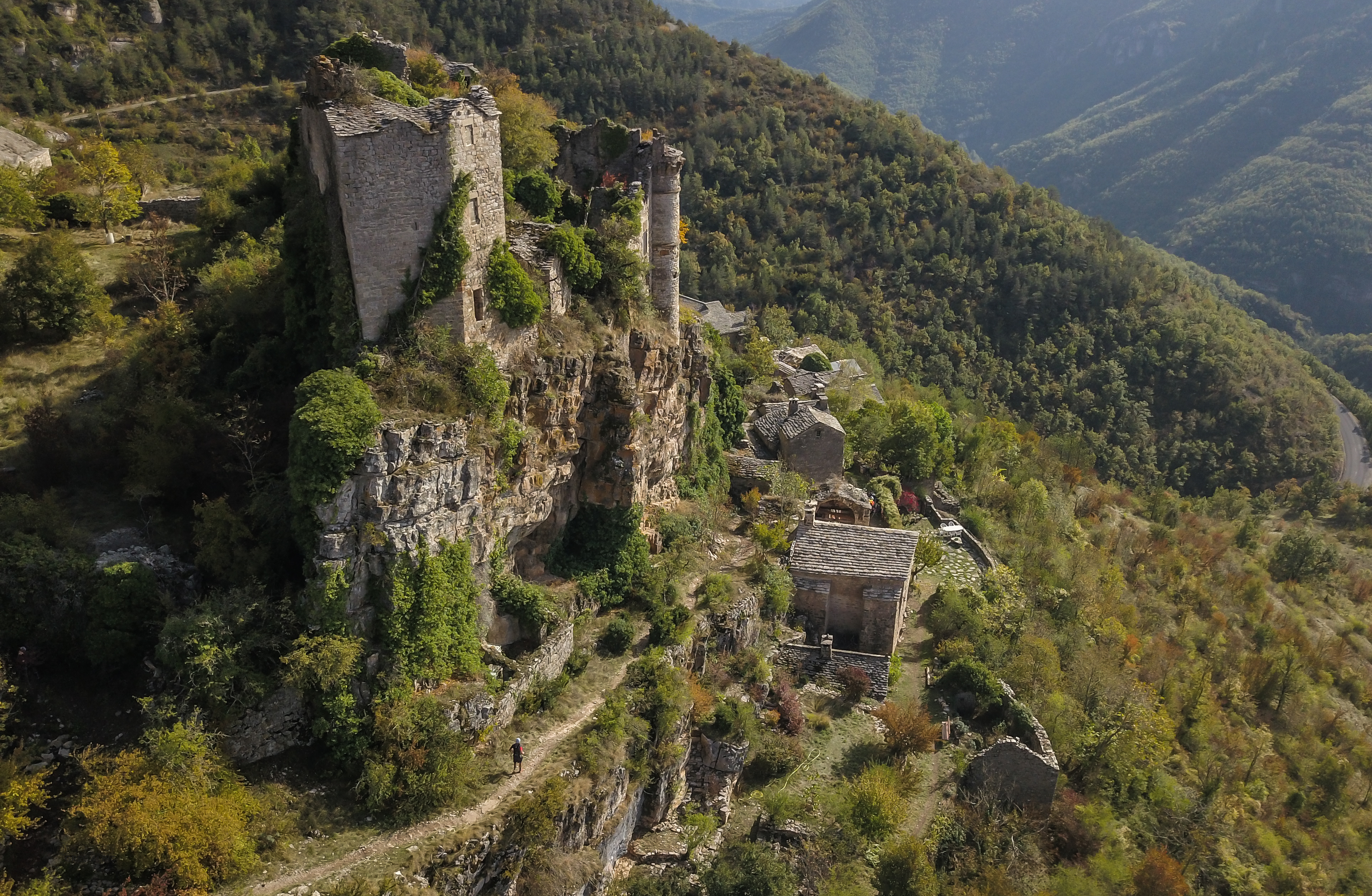 En passant par Montméjean