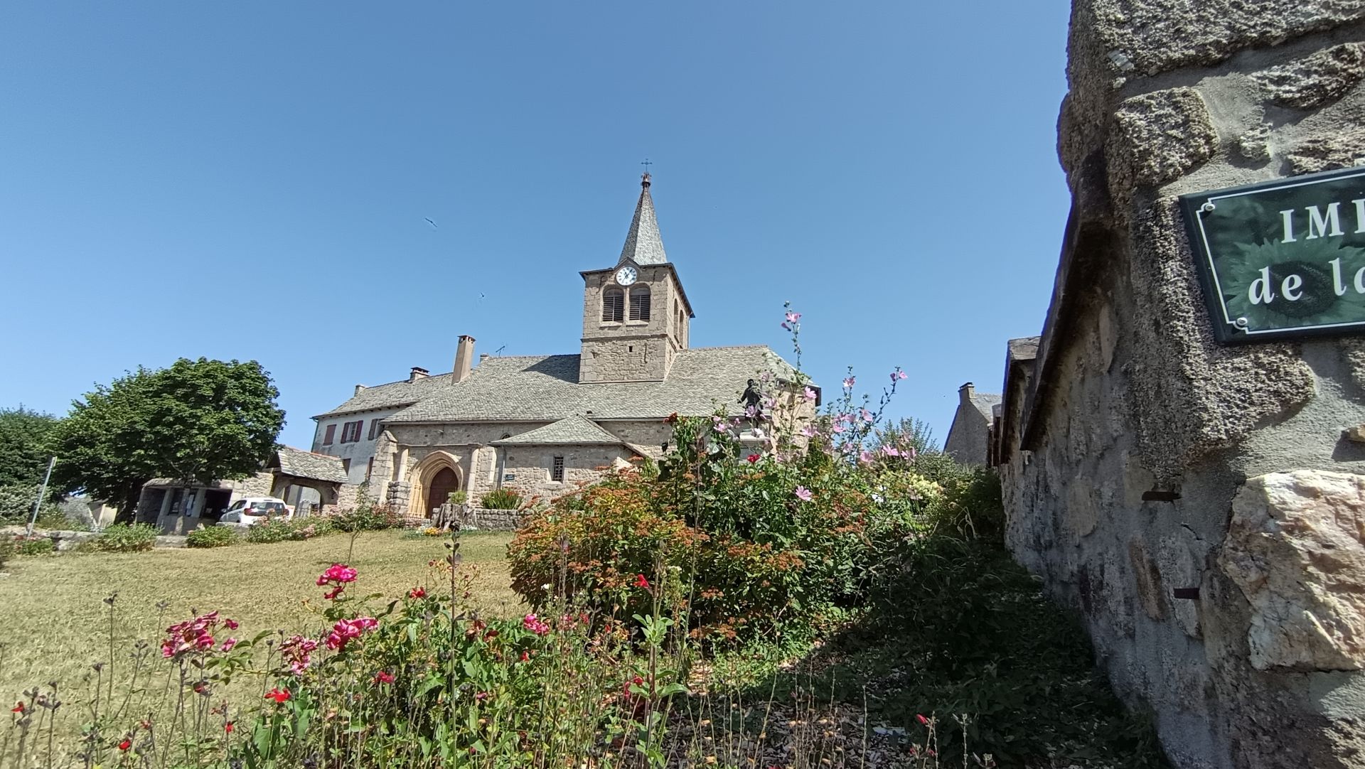 Le village fleuri du Nayrac