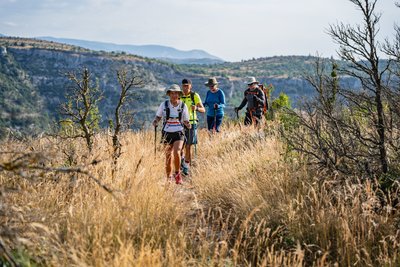 randonneurs sur le causse
