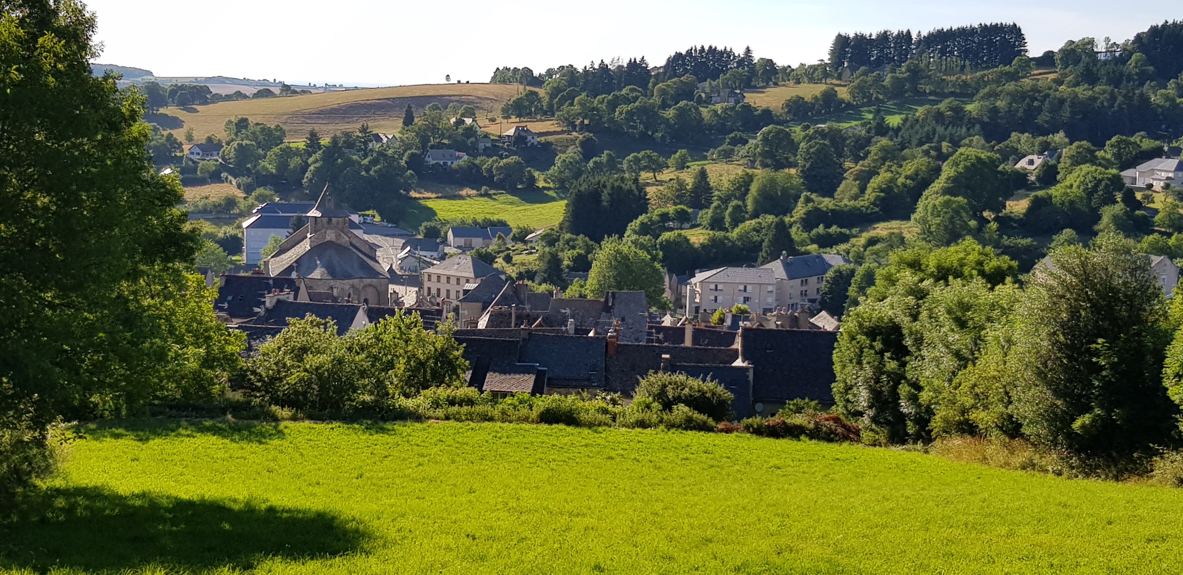 Le chemin de la Bessière
