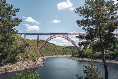 Le viaduc de Garabit, construit par Gustave Eiffel