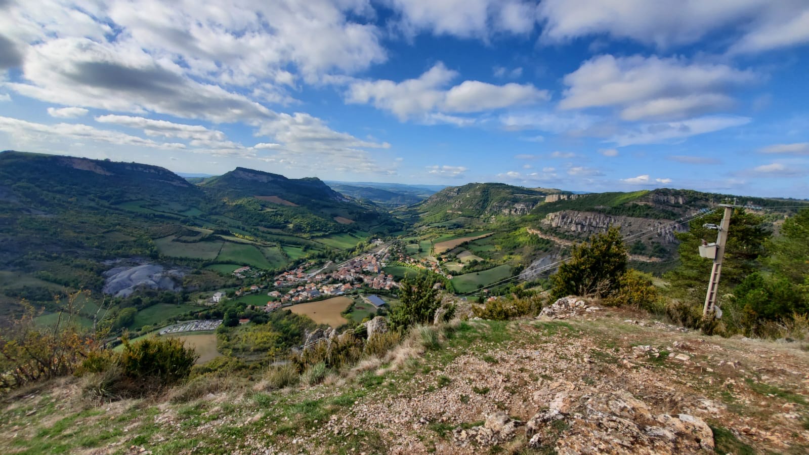De La Maison de Vigne à St-Jean-d'Alcas